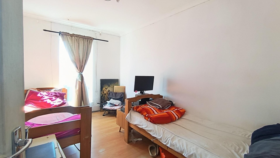 3 Bedroom Property for Sale in Westridge Western Cape